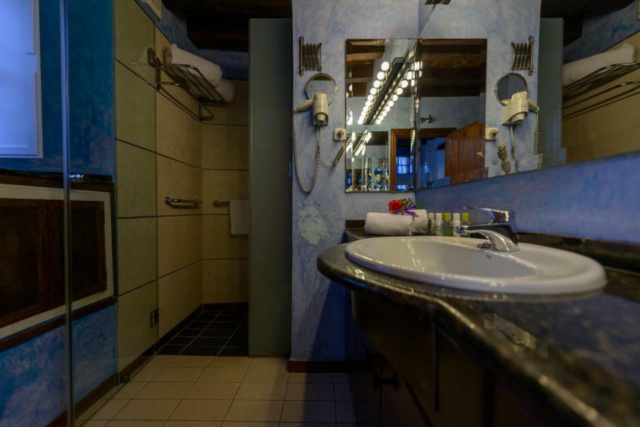 グラナダ Casa Del Besoヴィラ エクステリア 写真
